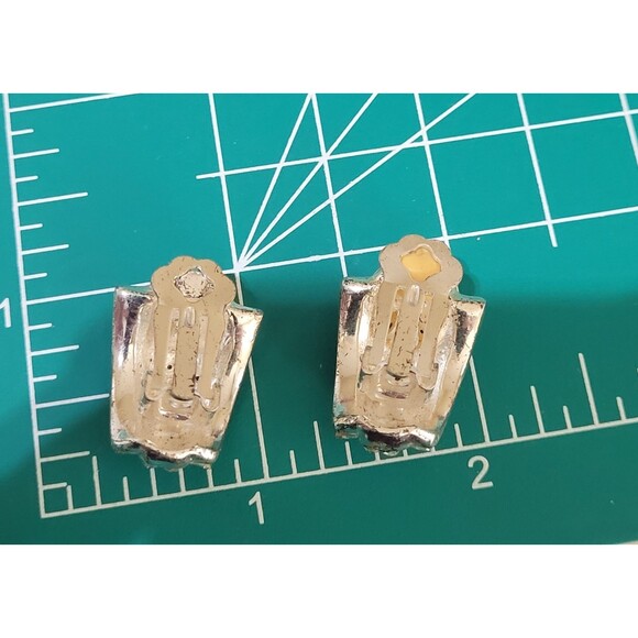 Vintage Rhinestone Silver Tone Clip On Earrings Bella Signora Baguette Round - Picture 8 of 9